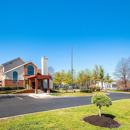 Quality Suites Hunt Valley Exterior photo