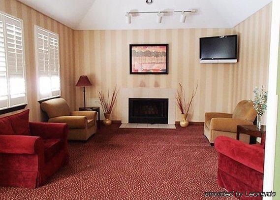 Quality Suites Hunt Valley Exterior photo