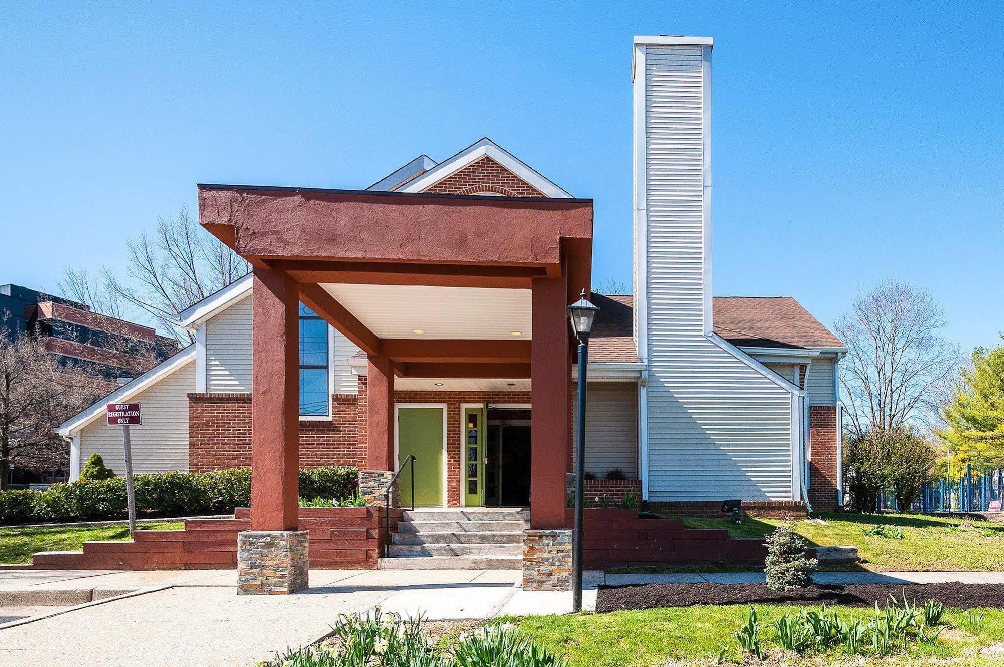 Quality Suites Hunt Valley Exterior photo